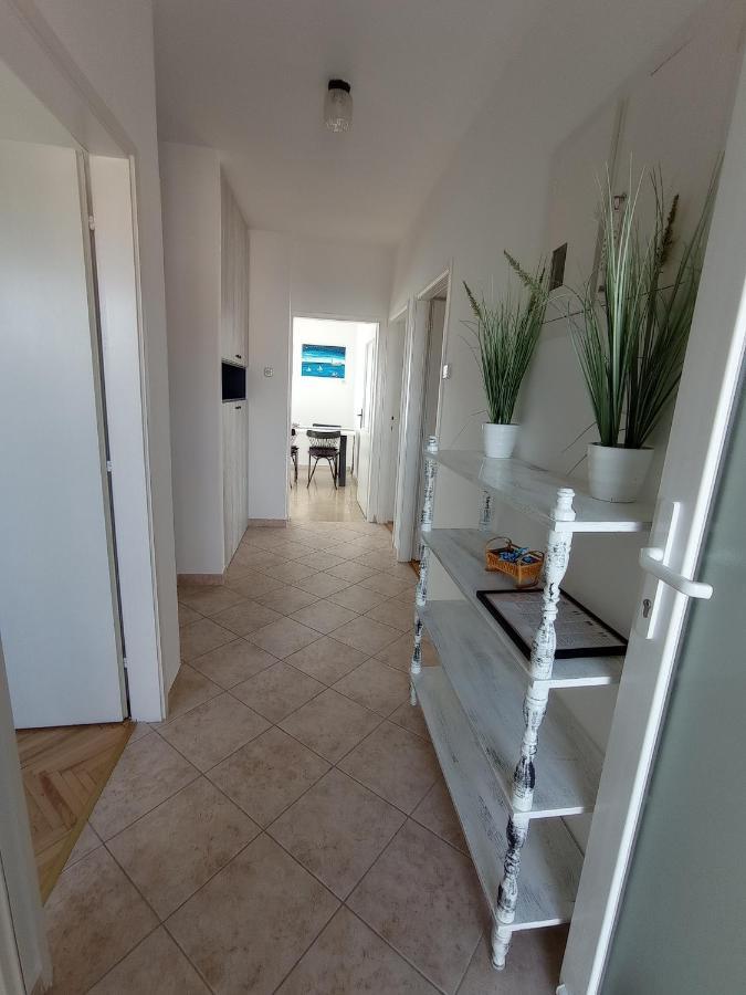 Apartman Simun Rijeka Exteriör bild