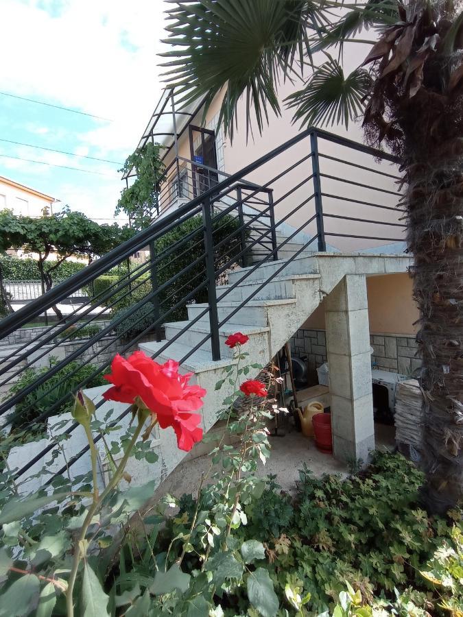 Apartman Simun Rijeka Exteriör bild