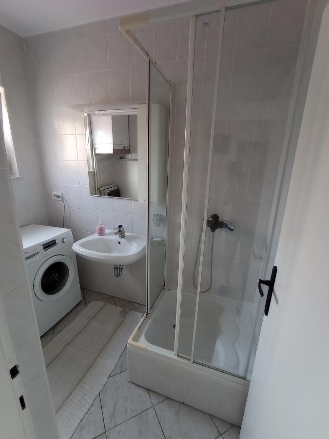 Apartman Simun Rijeka Exteriör bild
