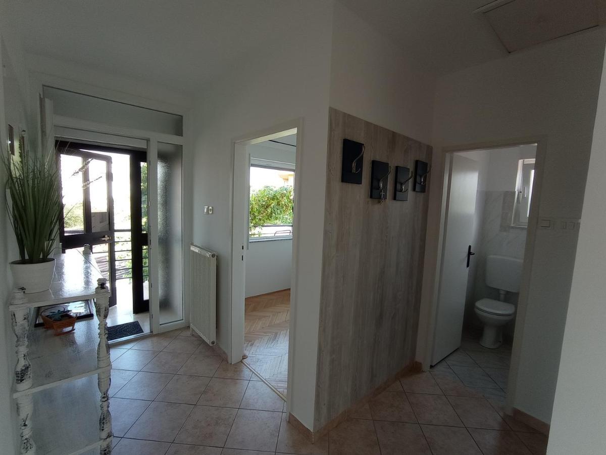 Apartman Simun Rijeka Exteriör bild
